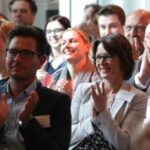 Digitale Transformation im Kundenservice,Kundenservice im digitalen Zeitalter,Digitale Transformation im Unternehmen,Digitale Kundenerfahrung,Digitale Interaktionen im Kundenservice,Digitale revolution im Kundenservice,Digitale Transformation Kundenzufriedenheit